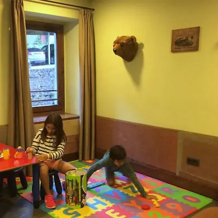 Szálloda Santa Cristina Petit Canfranc