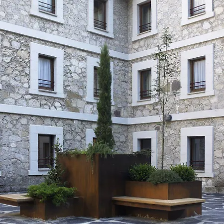 Hotel Santa Cristina Petit 3*