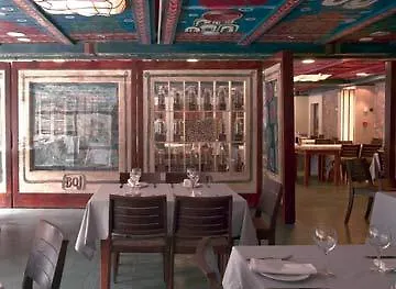 Hotell Santa Cristina Petit