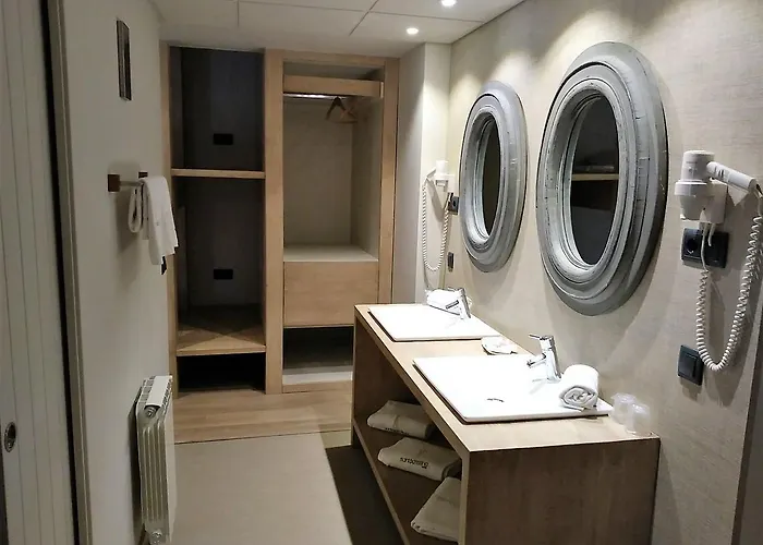 Santa Cristina Petit Hotell 3*