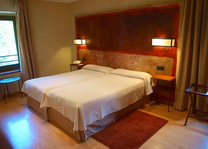 Hotell Santa Cristina Petit 3*